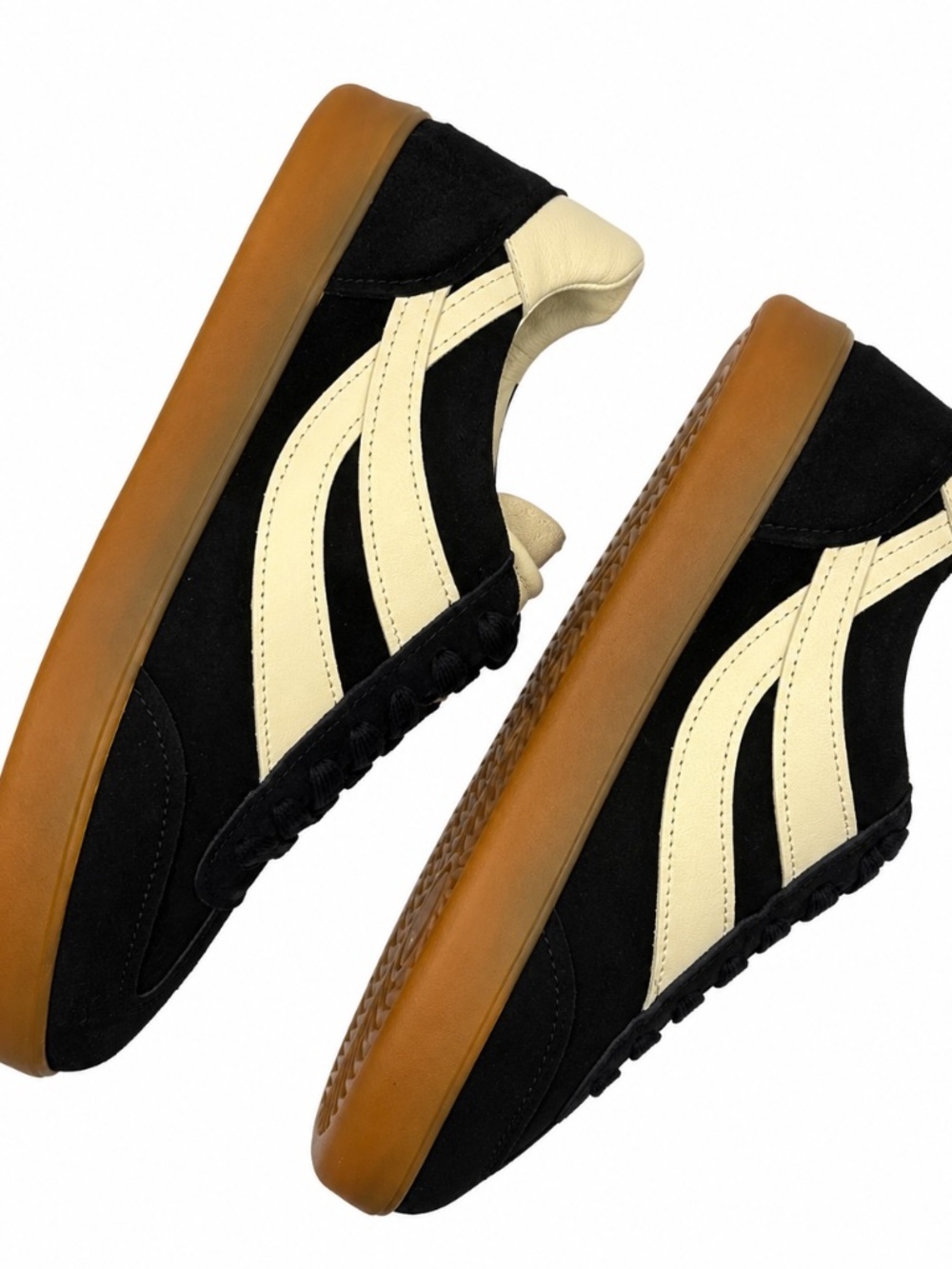 Vince Oasis-M Lace-Up Retro Sneakers Black Suede Cream Leather Men’s 9 - Picture 4 of 5